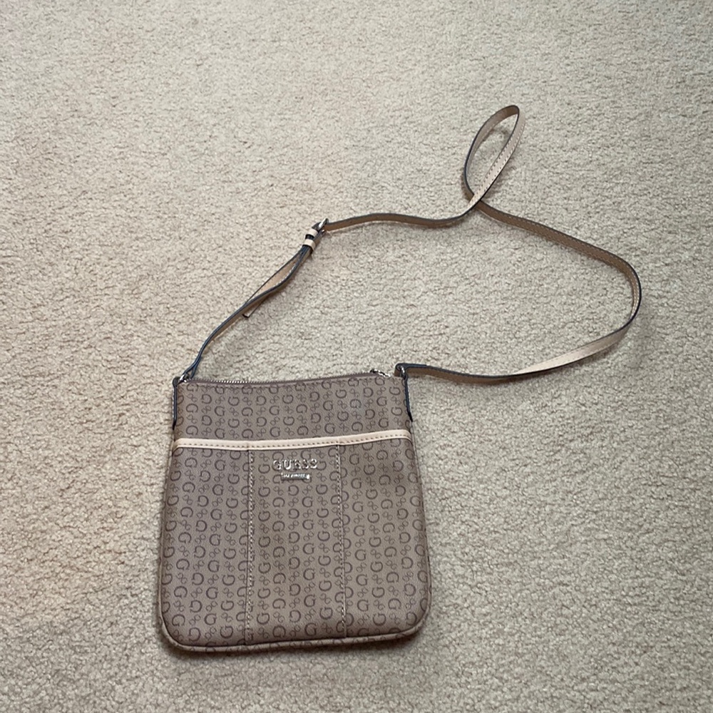 Guess crossbody bag